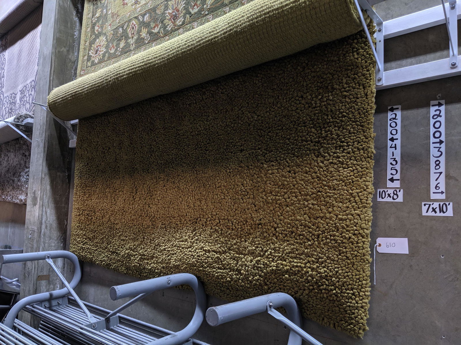 Large Nubby Area Rug (1 of 1)