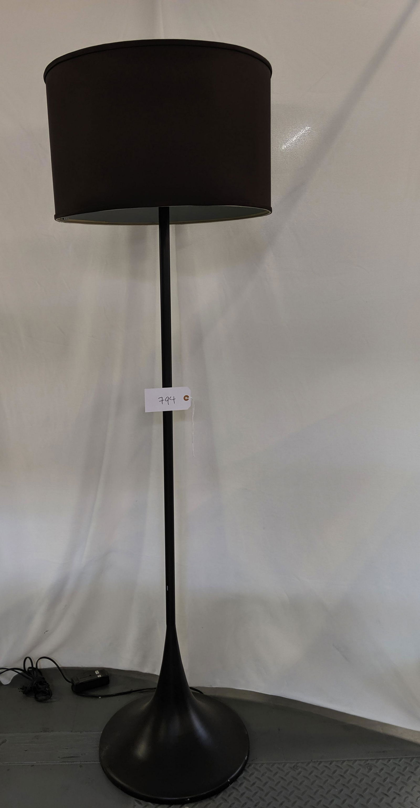 Modern Floor Lamps (2) (1 of 2)