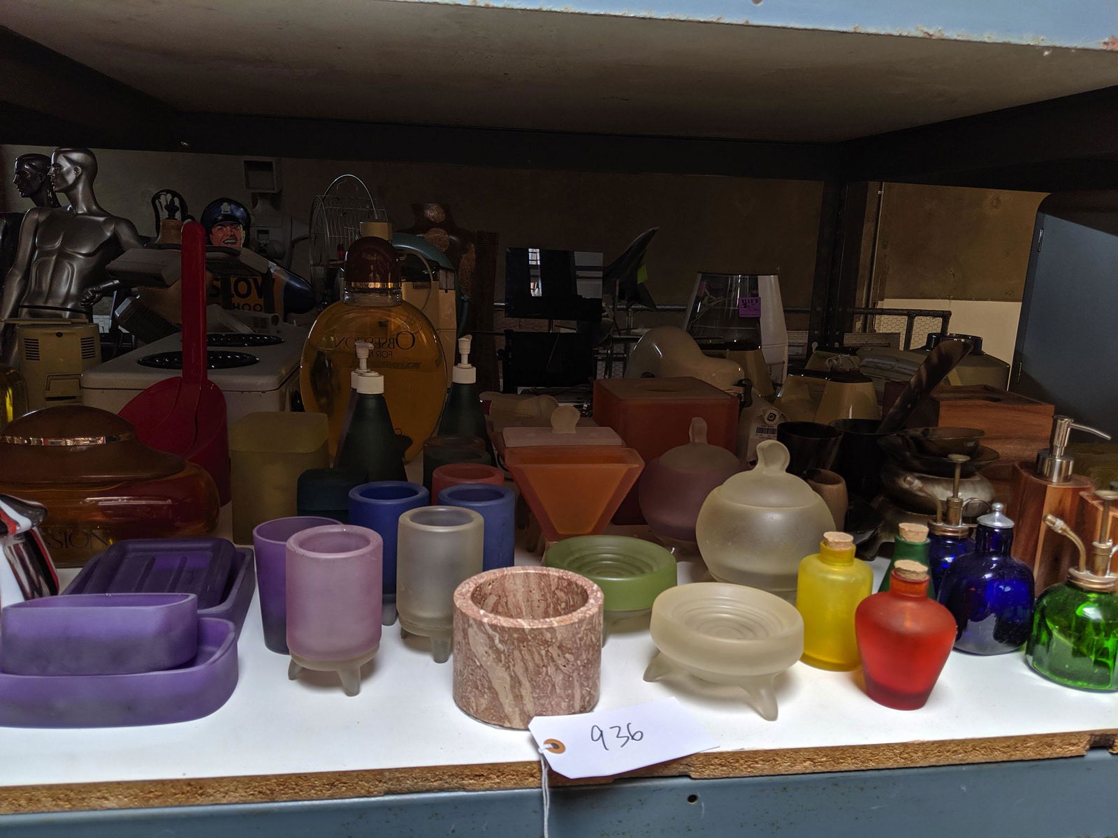 Lot - Vanity Accessories (1 of 5)