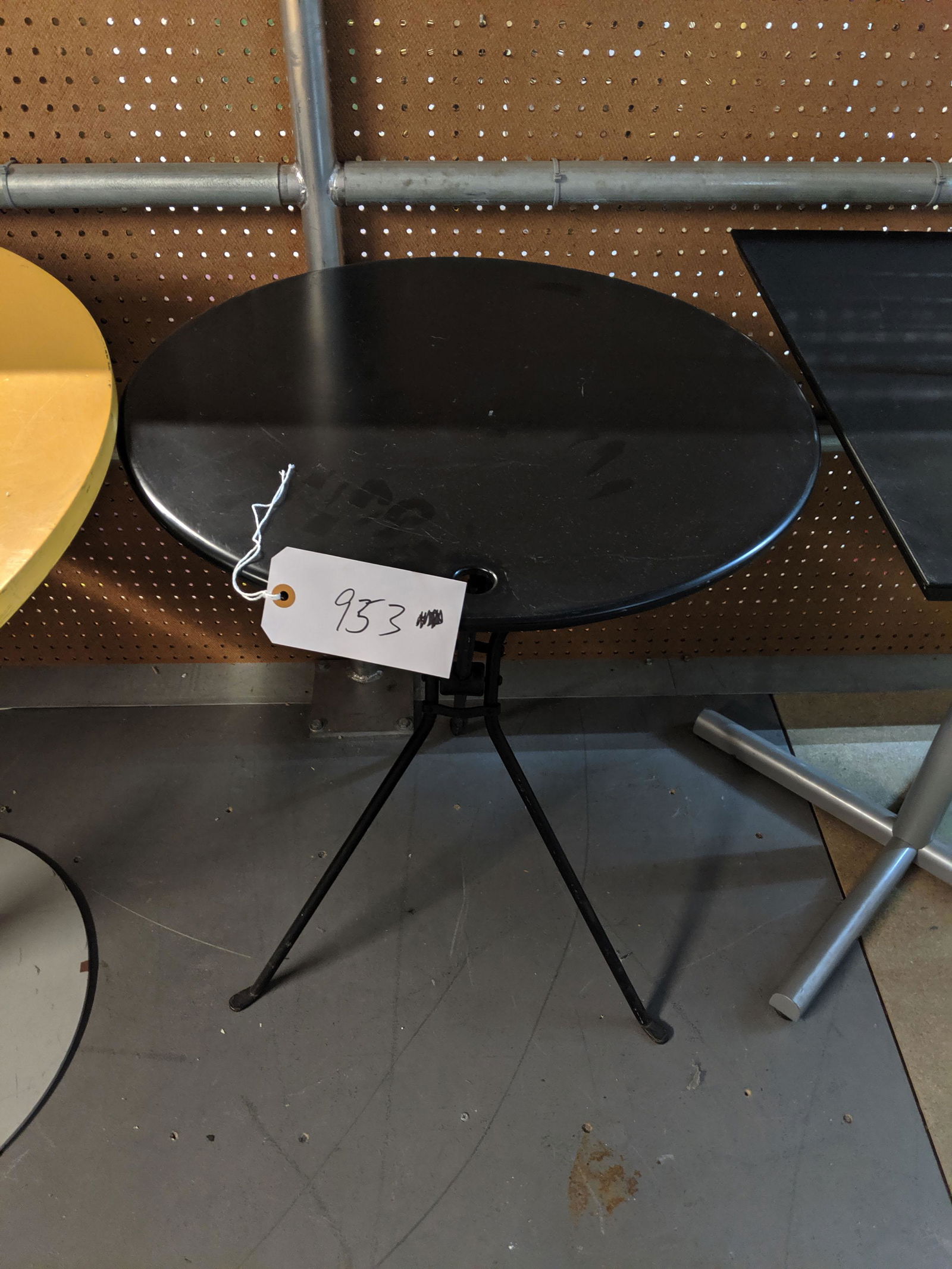 Folding Table (1 of 1)