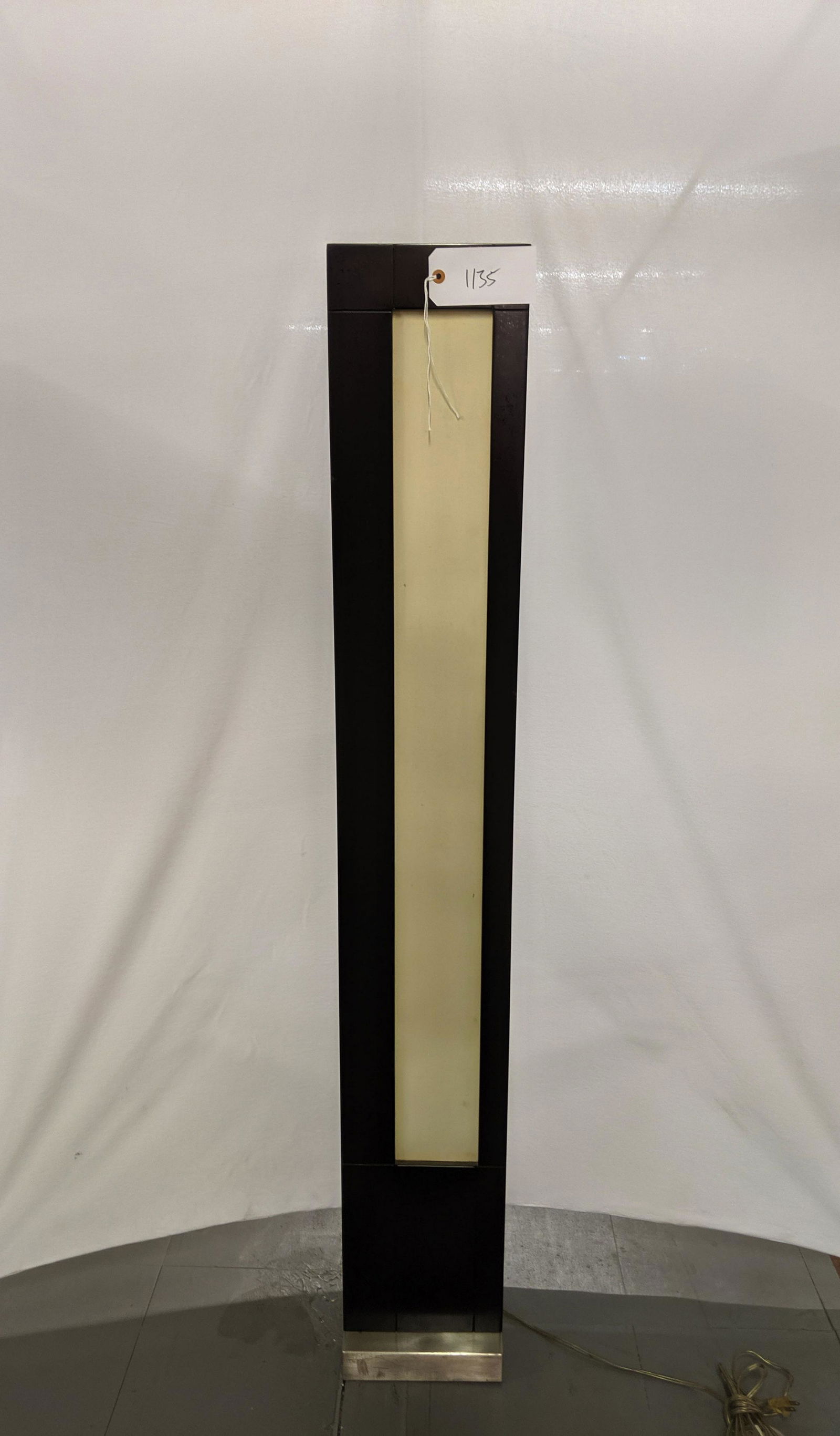 Contemporary Column Lamps (1 of 1)