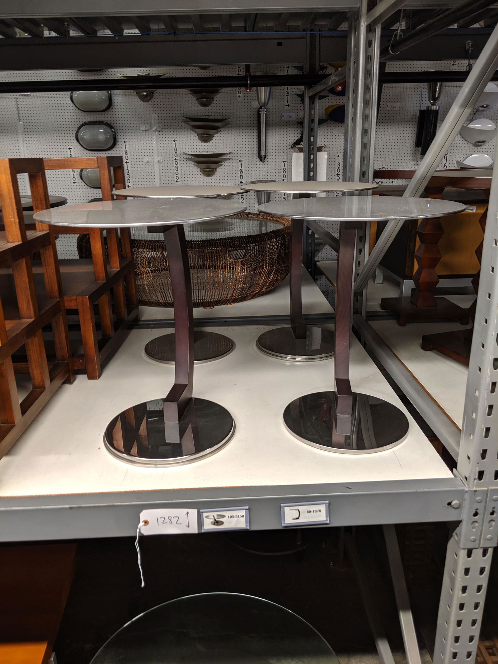 Contemporary Table Set (1 of 1)