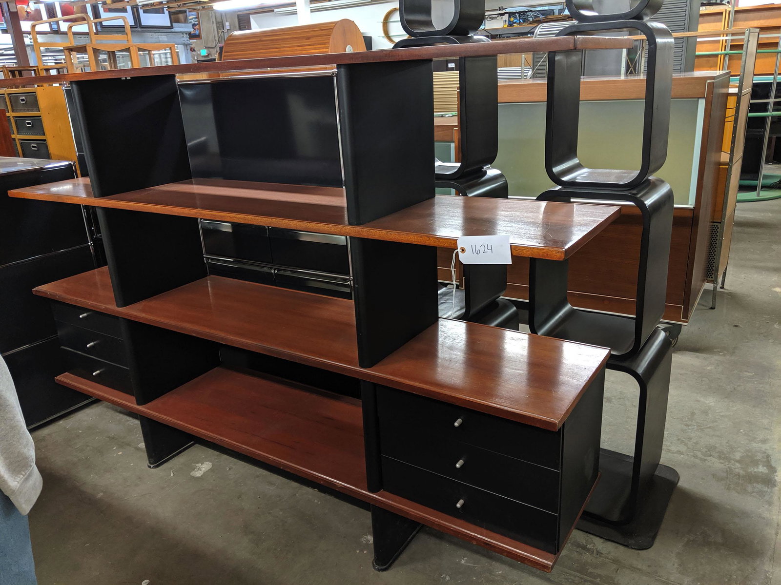 Post Modern Storage Unit (1 of 1)