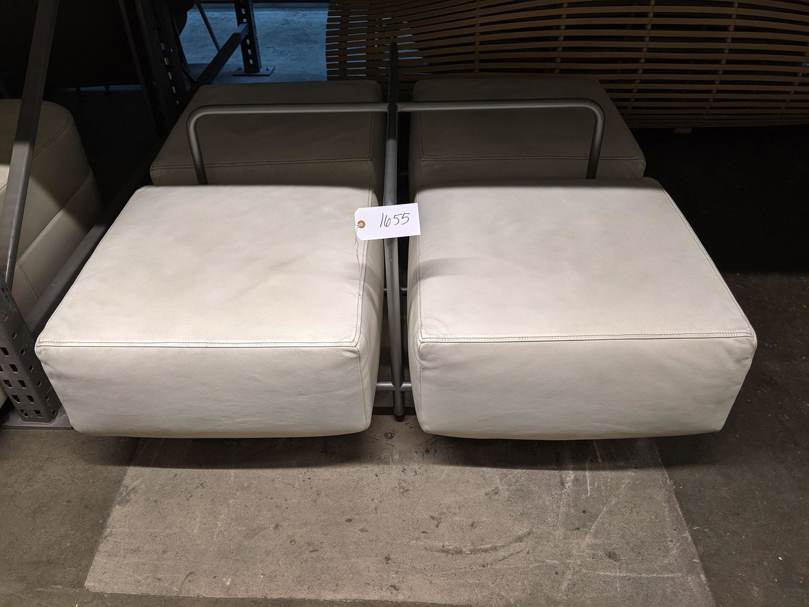 Modern Seating Unit (1 of 1)