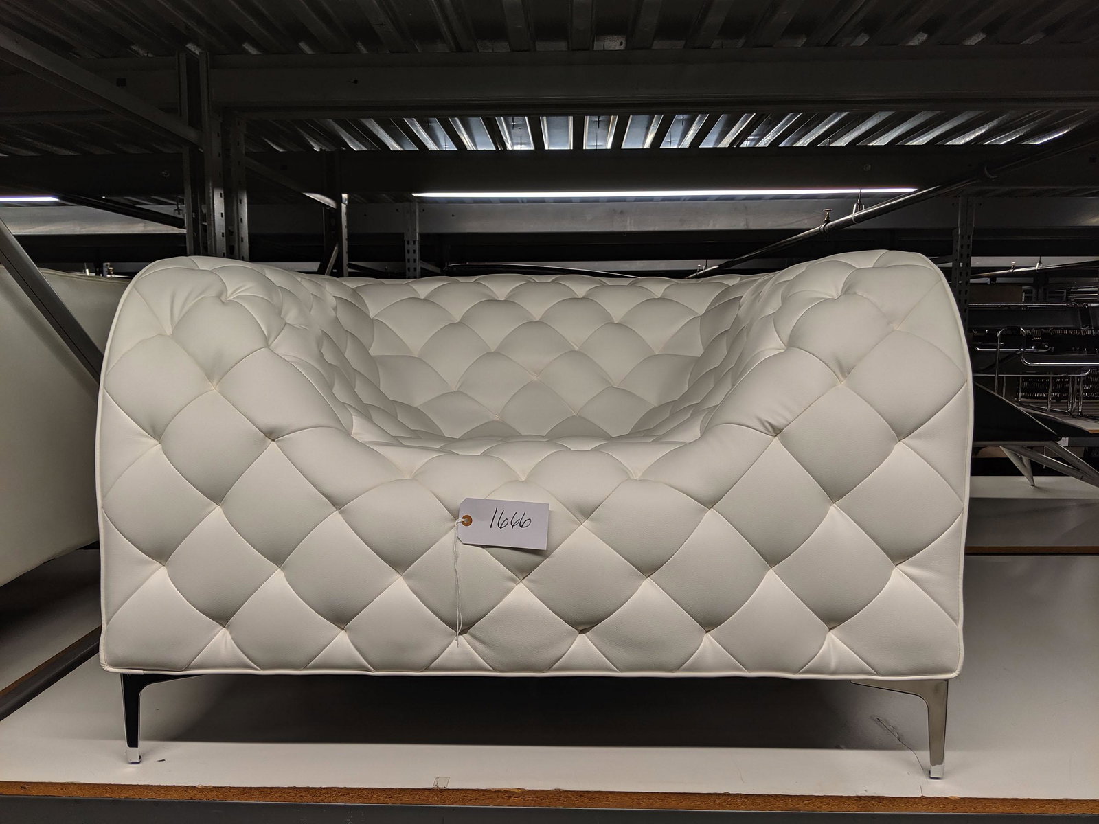 Quilted Seating Set (1 of 3)