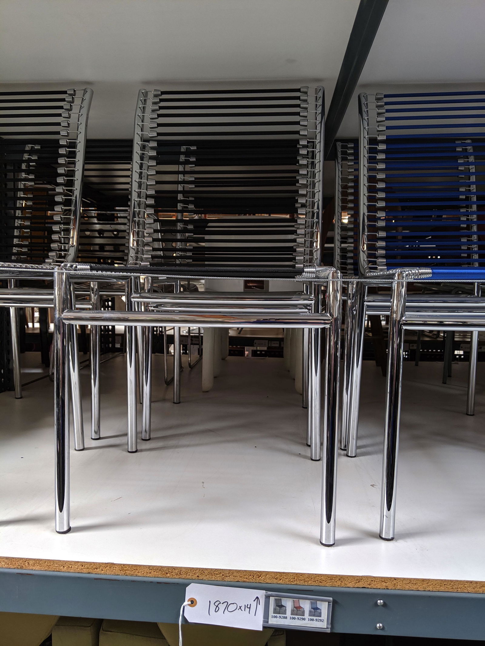 Bungee Chairs (1 of 2)