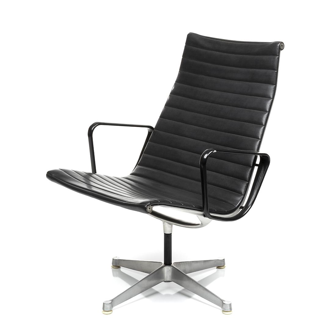 Charles and Ray Eames Aluminum Group Lounge Chair (1 of 7)
