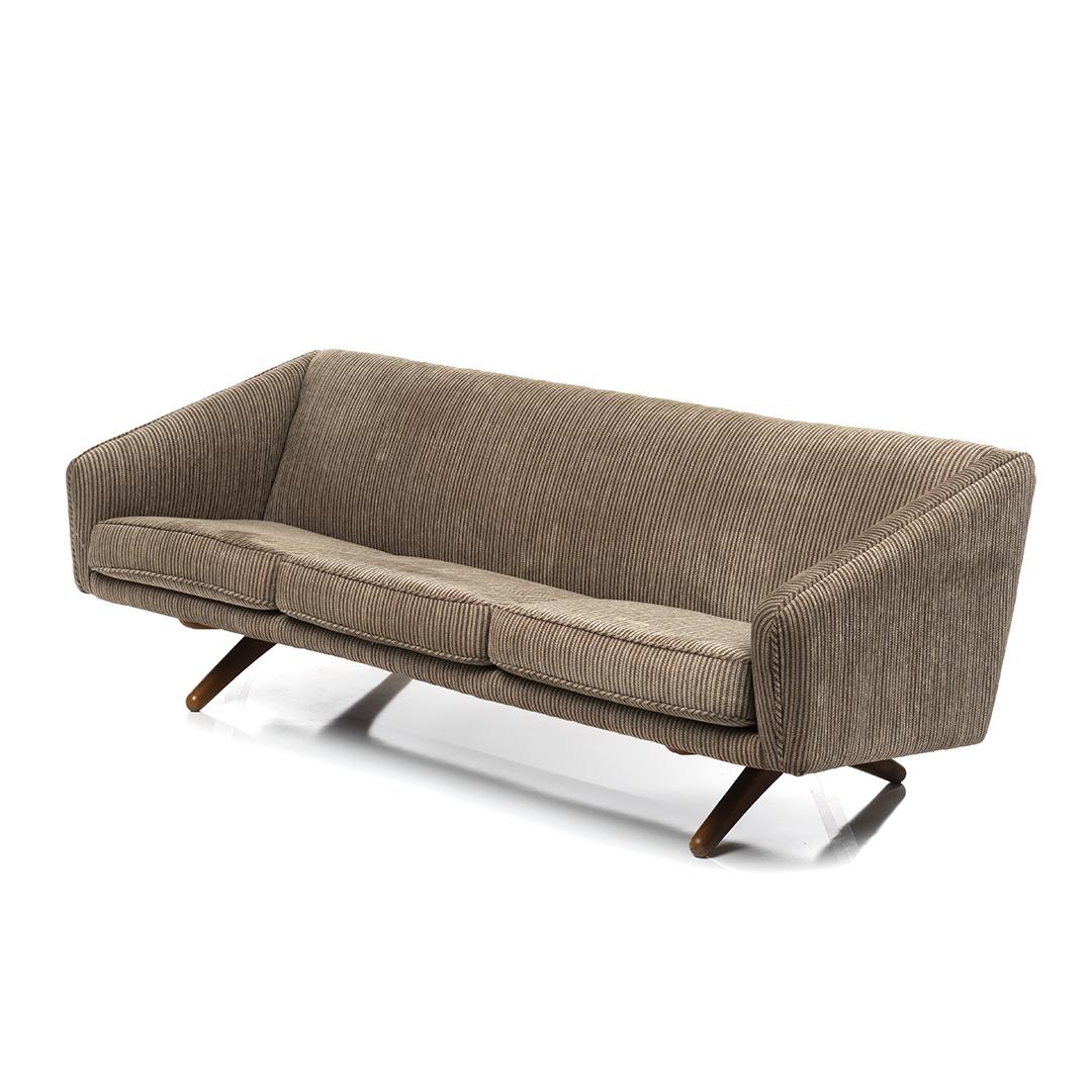 Illum Wikkelso ML-90 Sofa (1 of 8)