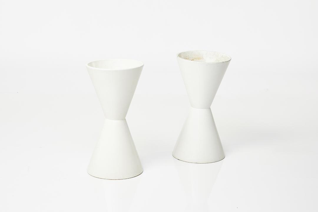 Lagardo Tackett Double Cone Planters (2) (1 of 6)