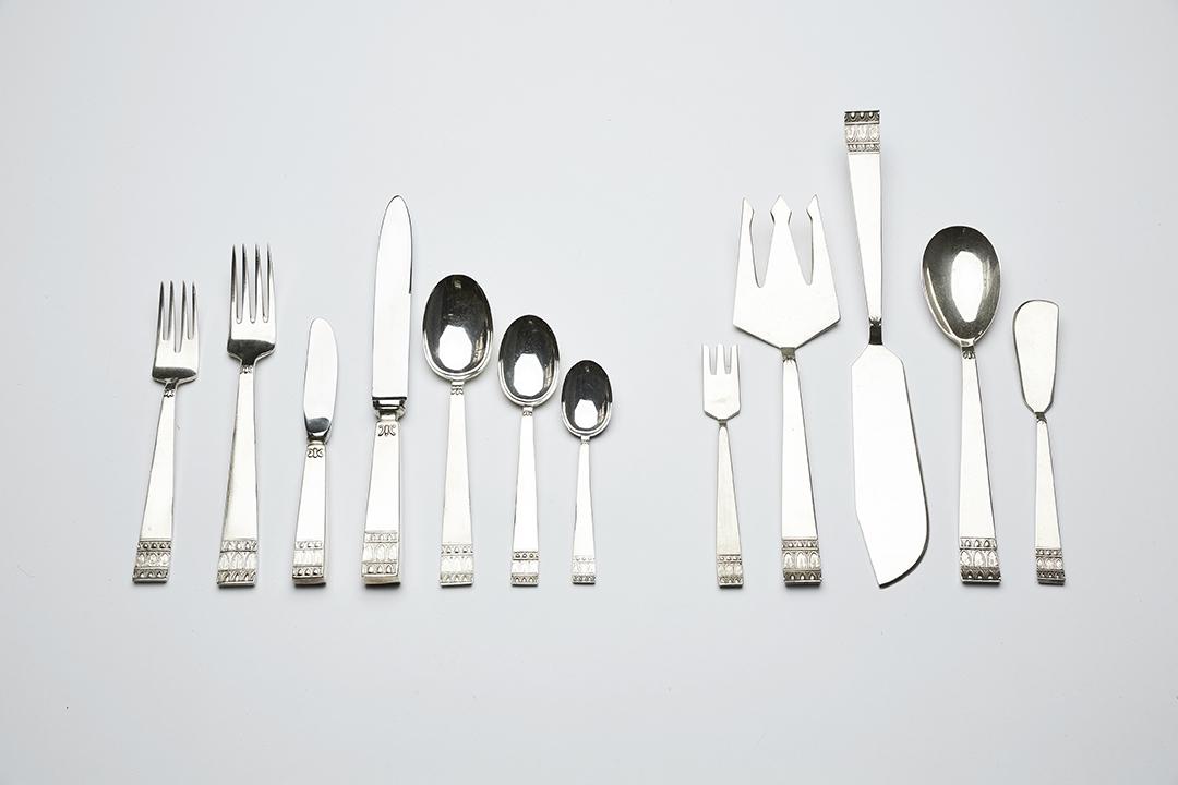 Rare Richard Ginori Giza Sterling Flatware Set (70) (1 of 10)