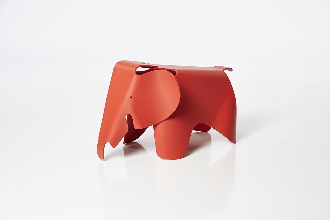 Charles and Ray Eames Elephant Stool: Molded plastic stool in the shape of an elephant by Charles and Ray Eames, manufactured by Vitra, Germany, 2000s. Manufacturer's roundel to top of head and additionally molded to underside.