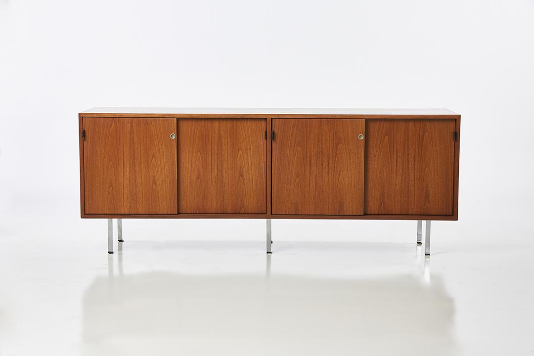 Florence Knoll Credenza (1 of 10)