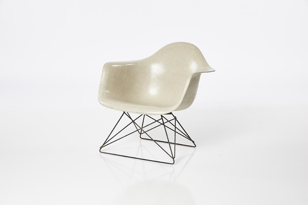 Charles and Ray Eames LAR Chair (1 of 9)