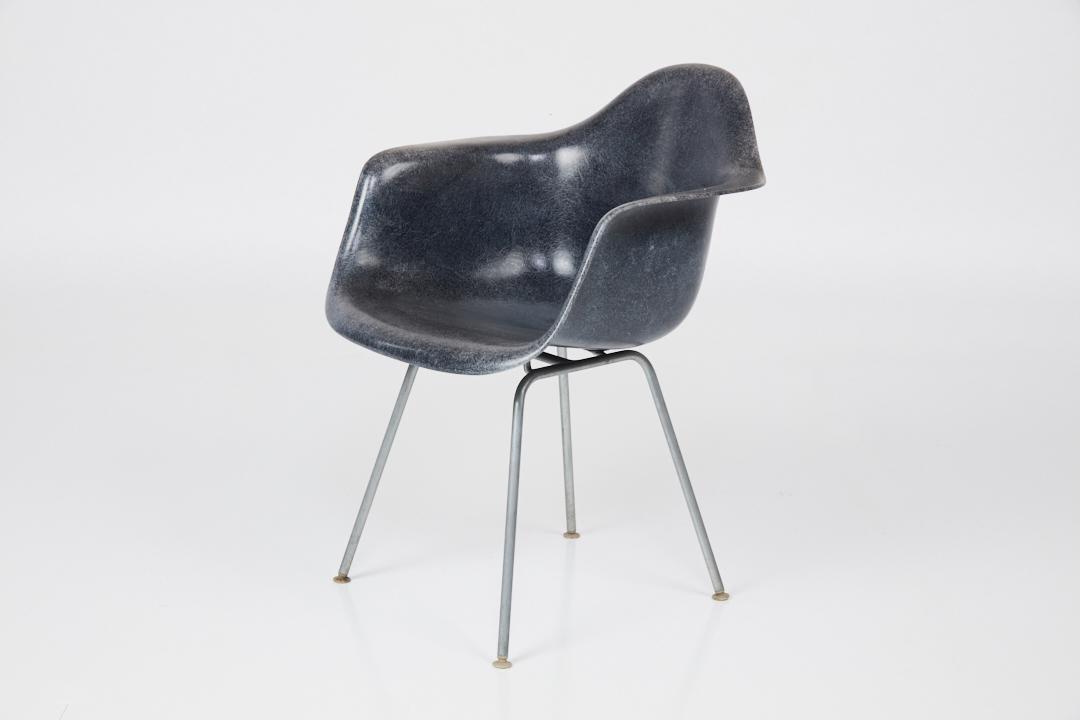 Charles & Ray Eames, Armshell Chair (1 of 17)