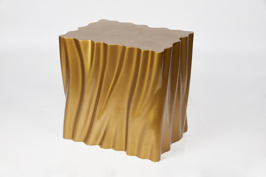 Philippe Starck, Custom Display Table (1 of 12)