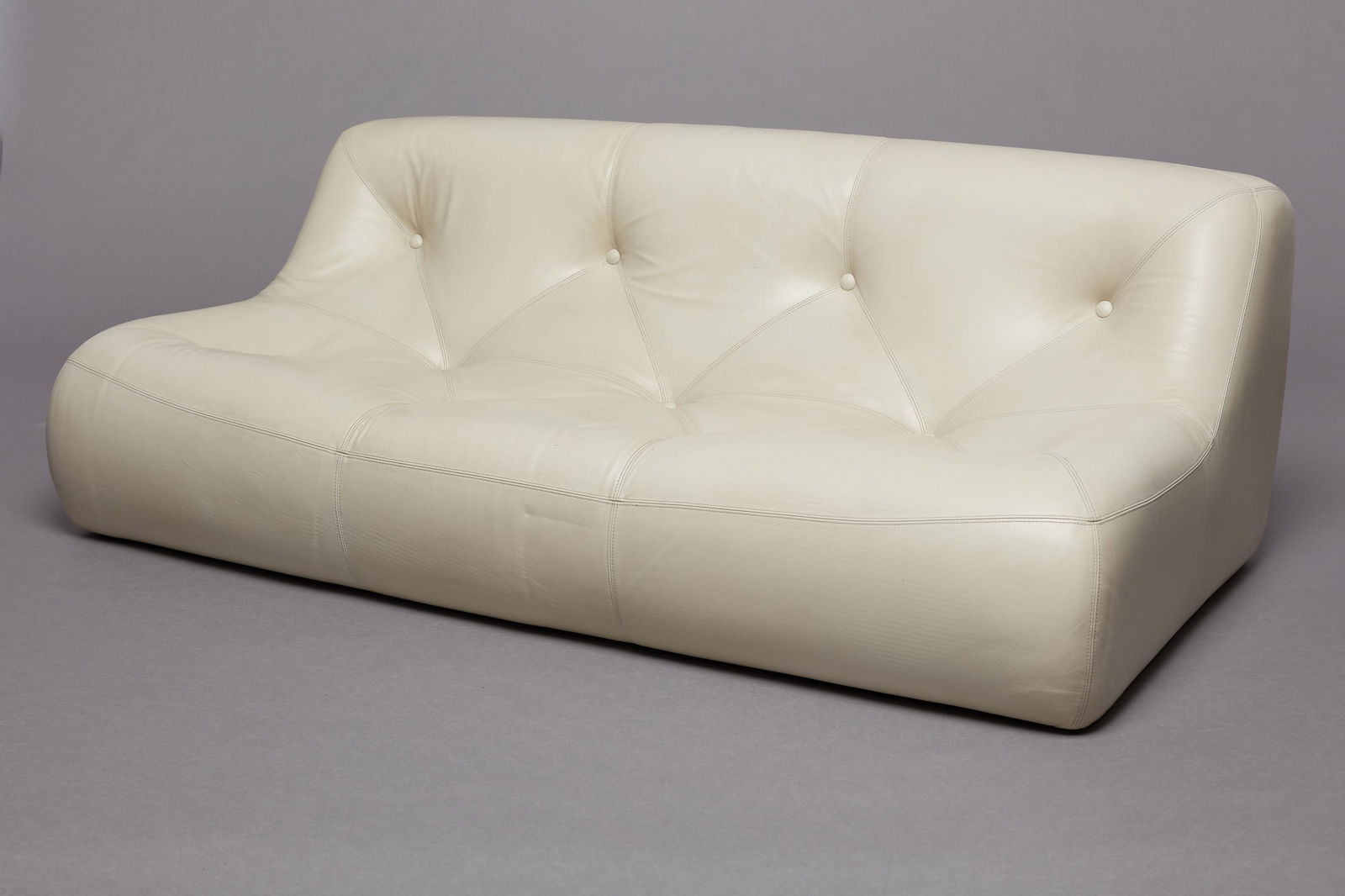 Michel Ducaroy, 'Kali' Sofa (1 of 16)