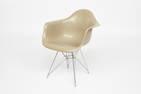 Charles & Ray Eames, 'DAR' Armshell Chair