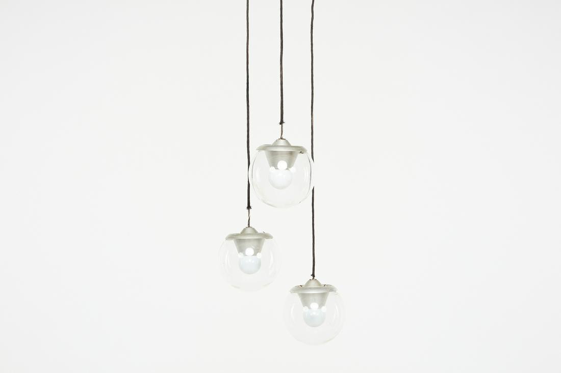 Gino Sarfatti, Three-Globe Chandelier (1 of 12)