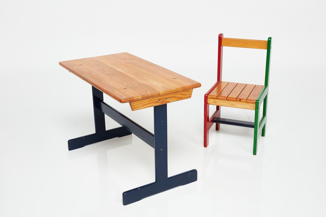 Charlotte Perriand Style, Child's Desk Set (2) (1 of 18)