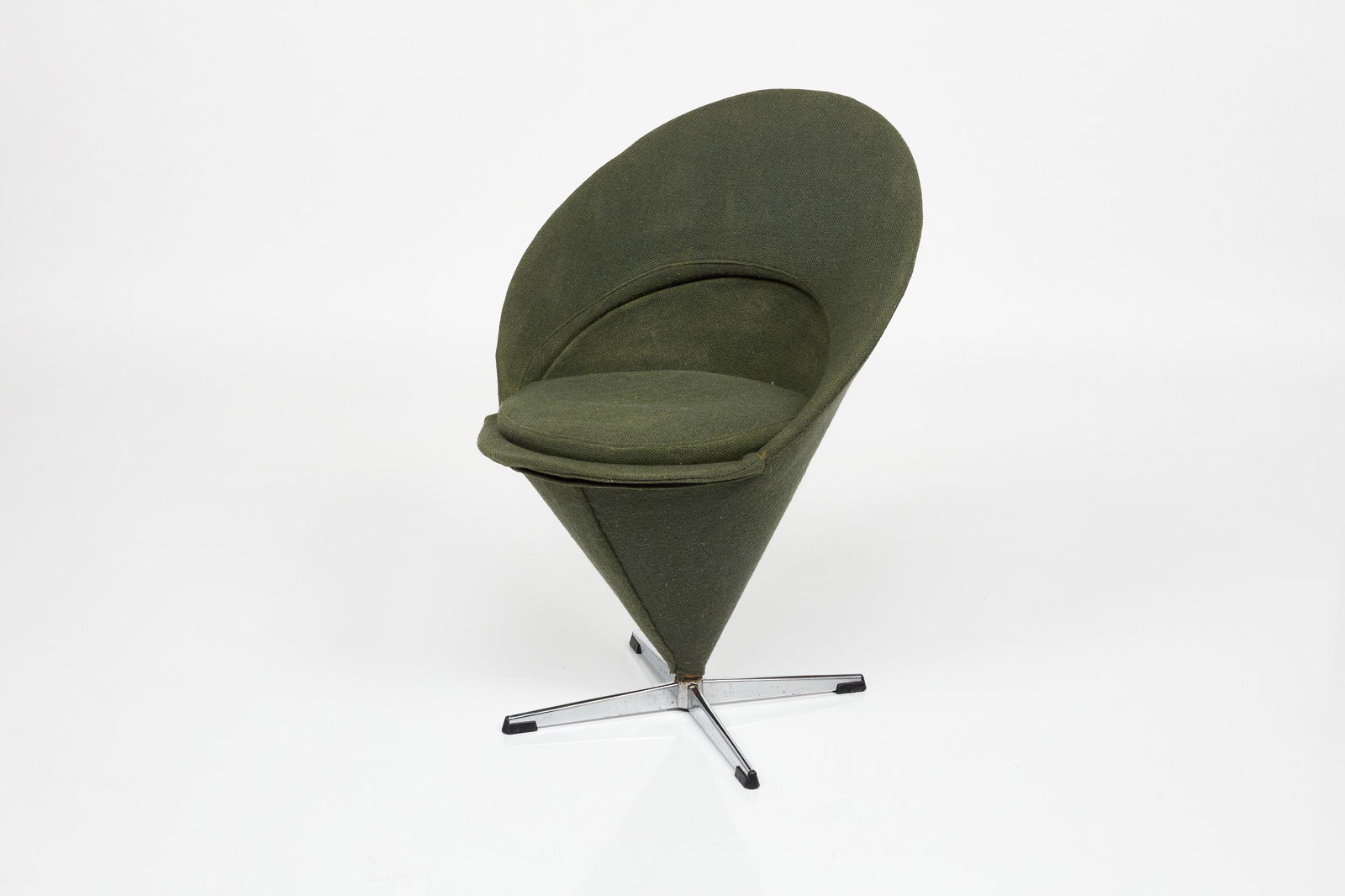 Verner Panton, 'Cone' Chair (1 of 16)