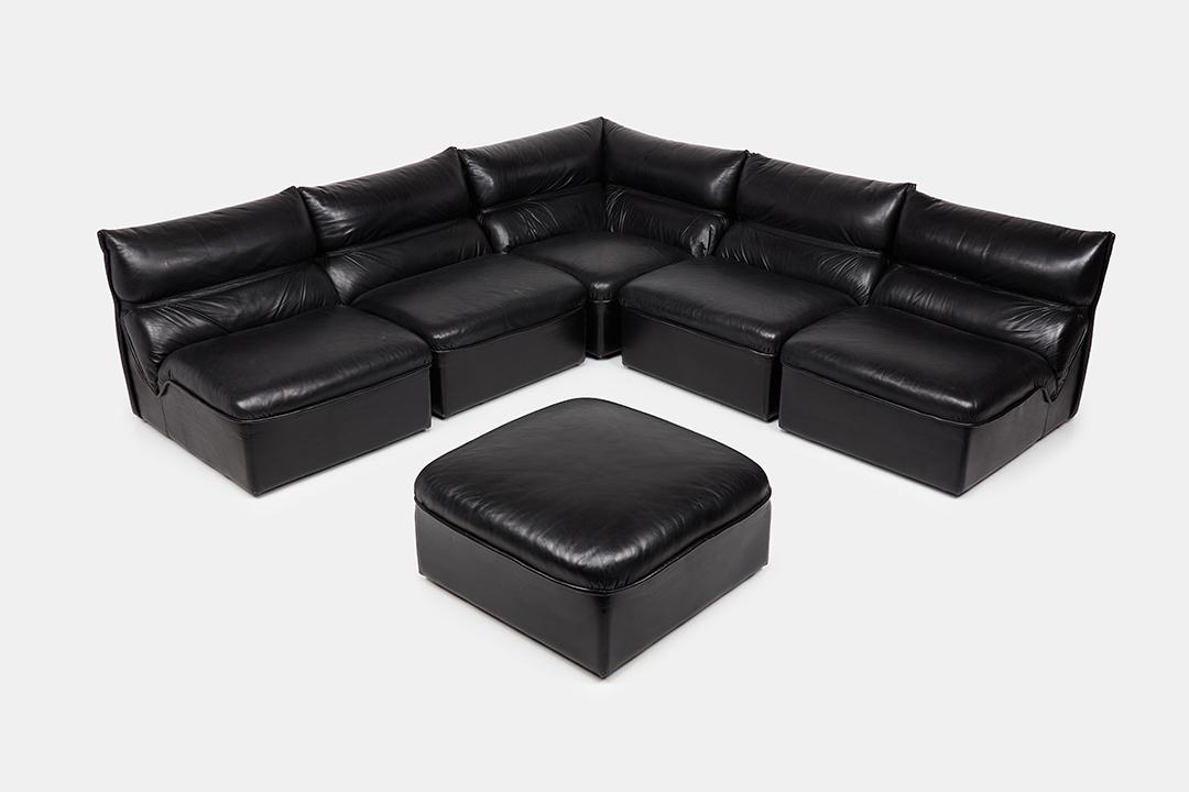 Guido Faleschini, 'Montecarlo' Sectional Sofa (6): Guido Faleschini Six-part 'Montecarlo' sectional sofa, 1970s Leather. Manufactured by iMariani, Italy for Pace Collection, USA. Undersides with manufacturer's paper labels. Each armless seat: 29.5" H