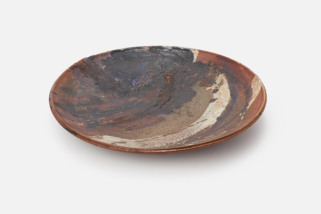 Henry Tadaaki Takemoto, Charger: Henry Tadaaki Takemoto Charger, ca. 1959 Glazed stoneware. Studio-made in California. Underside signed "Takemoto." 2.5" H x 17" Diameter