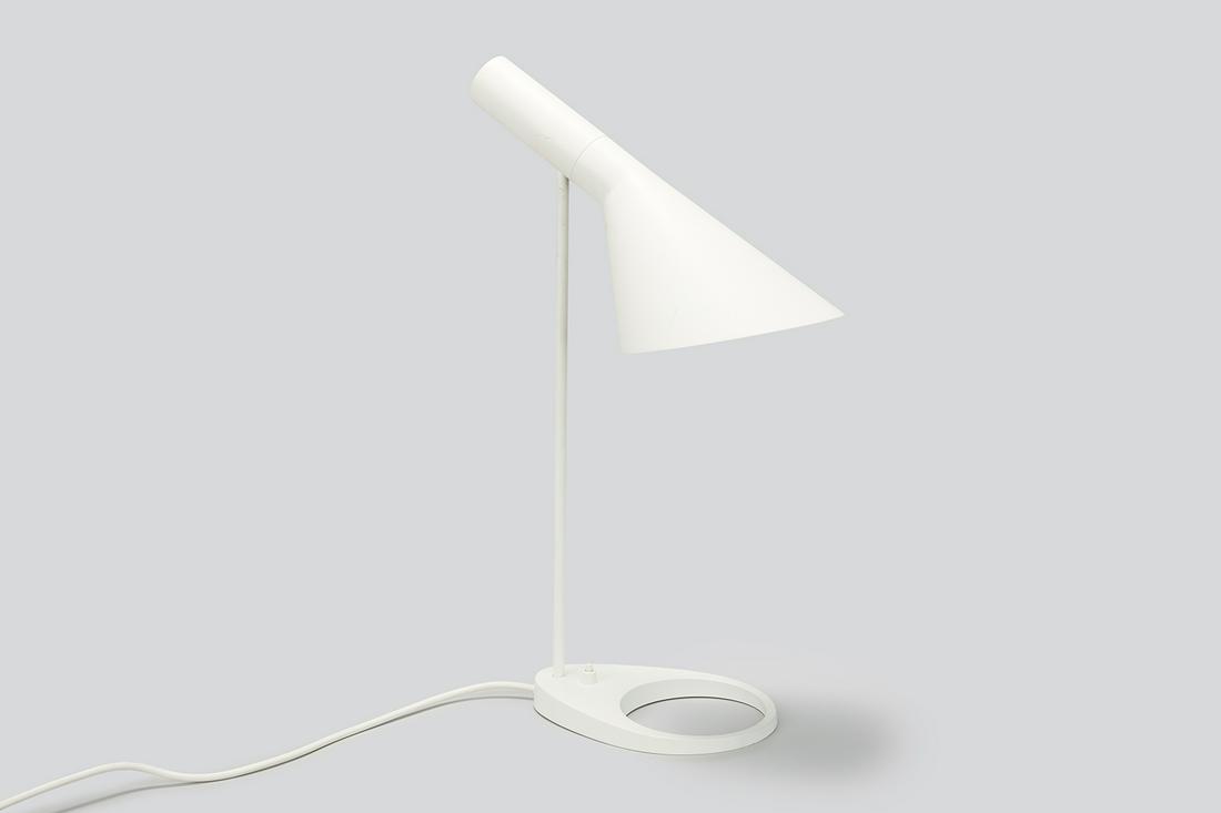 Arne Jacobsen, 'AJ' Table Lamp (1 of 15)