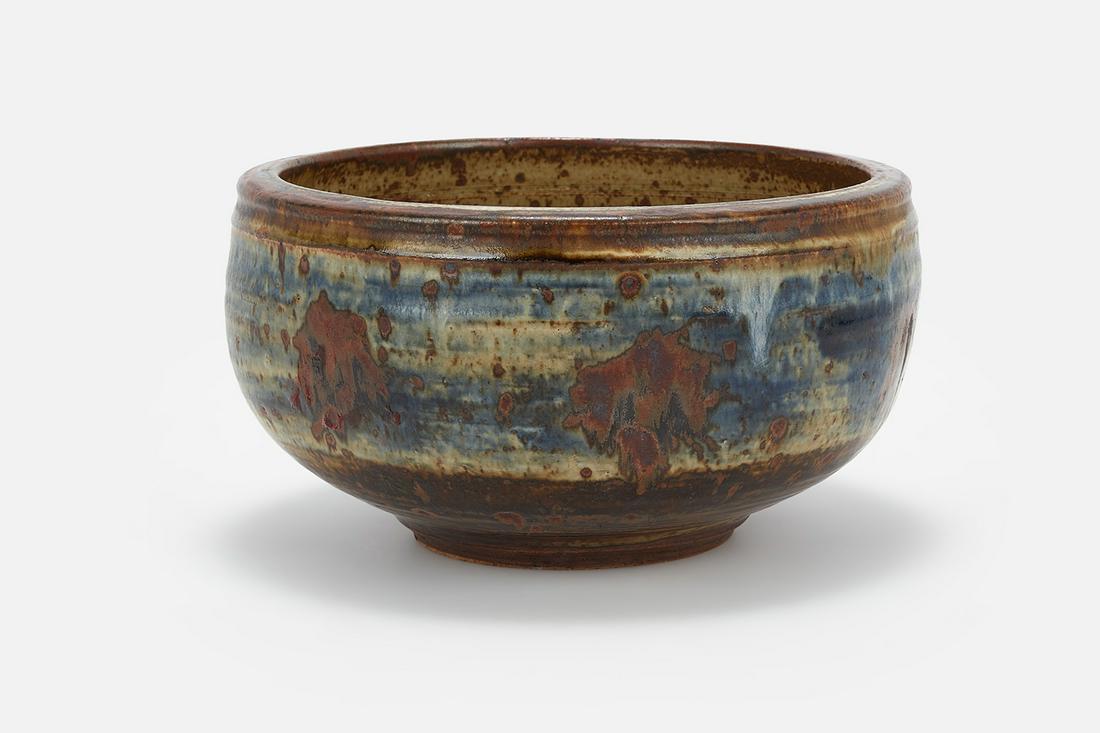 Vivika & Otto Heino, Bowl: Vivika & Otto Heino Bowl Glazed stoneware. Studio-made in Ojai, CA. USA. Underside incised "Vivika + Otto." 5" H x 9" Diameter