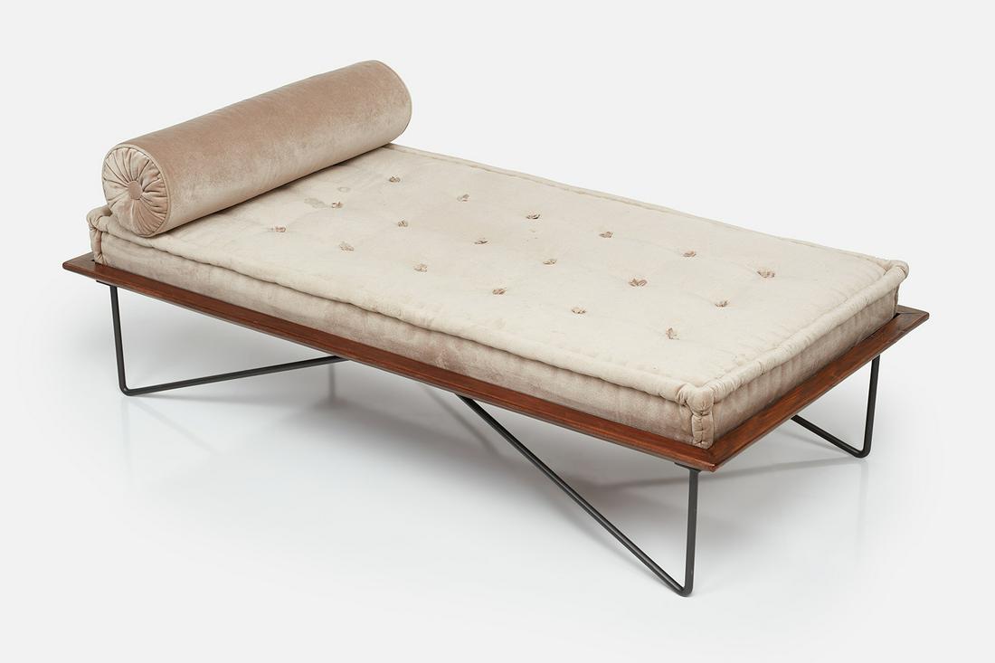 Arthur Casas, 'Zumbi' Daybed (1 of 16)