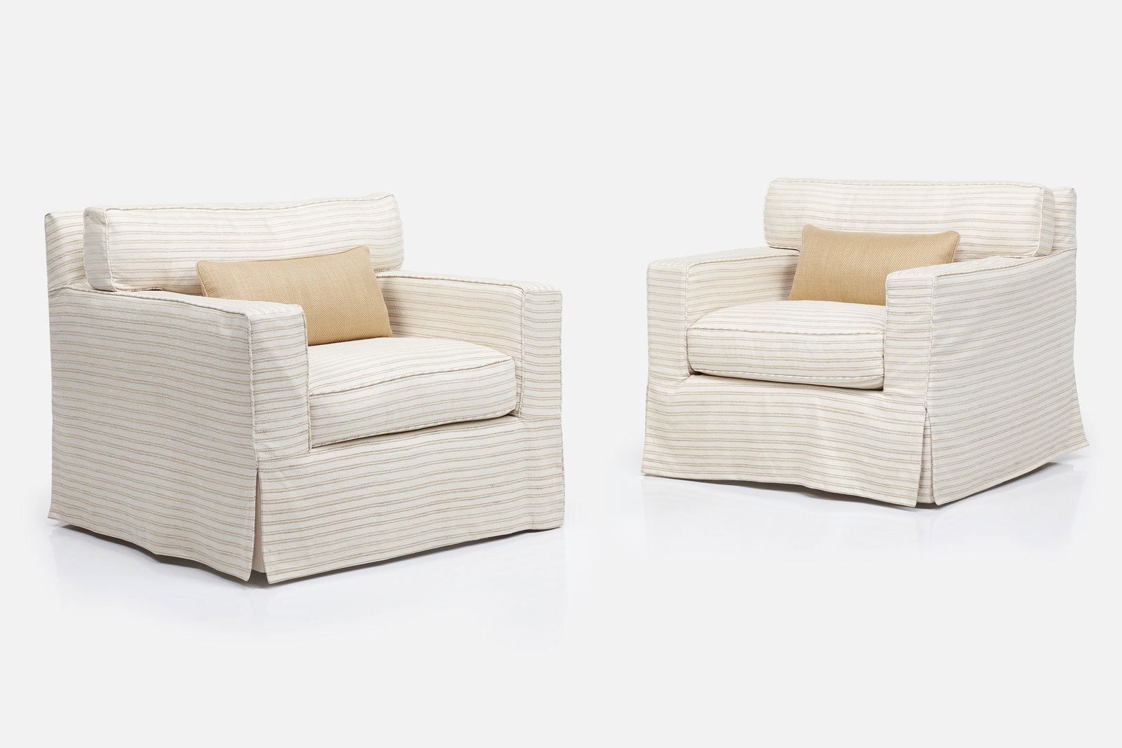 Custom, Swiveling Lounge Chairs (2) (1 of 12)