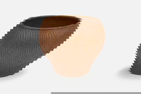 David Cressey, Pro-Artisan Planter: DAVID CRESSEYPlanter, model no. 5010, ca. 1966Glazed stoneware. Produced by Architectural Pottery for their Pro/Artisan series.Interior incised "10-3."11.25" H x 14" Diameter