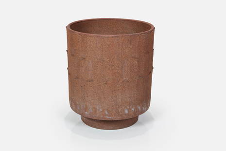 David Cressey + Robert Maxwell, Leaf Pattern Planter: DAVID CRESSEY + ROBERT MAXWELLLeaf pattern planter, 1960sUnglazed stoneware. Manufactured by Earthgender, USA. &nbsp; 13.5&quot; H x 11.5&quot; Diameter