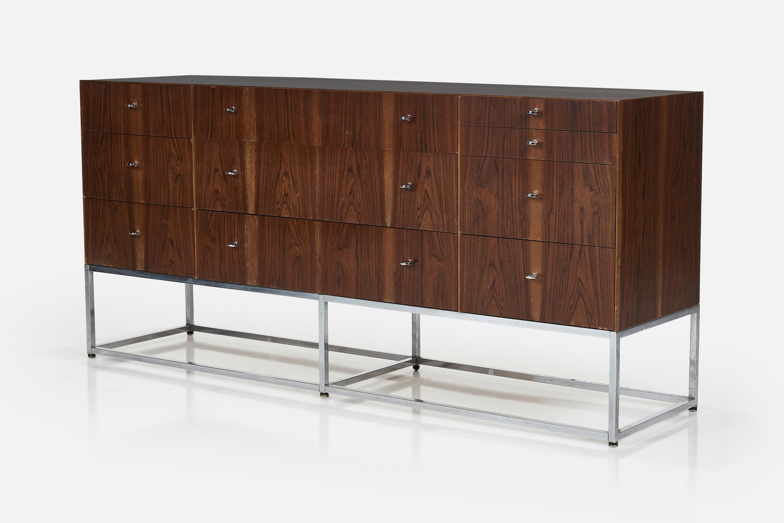 Kipp Stewart, Nine-Drawer Dresser (1 of 20)