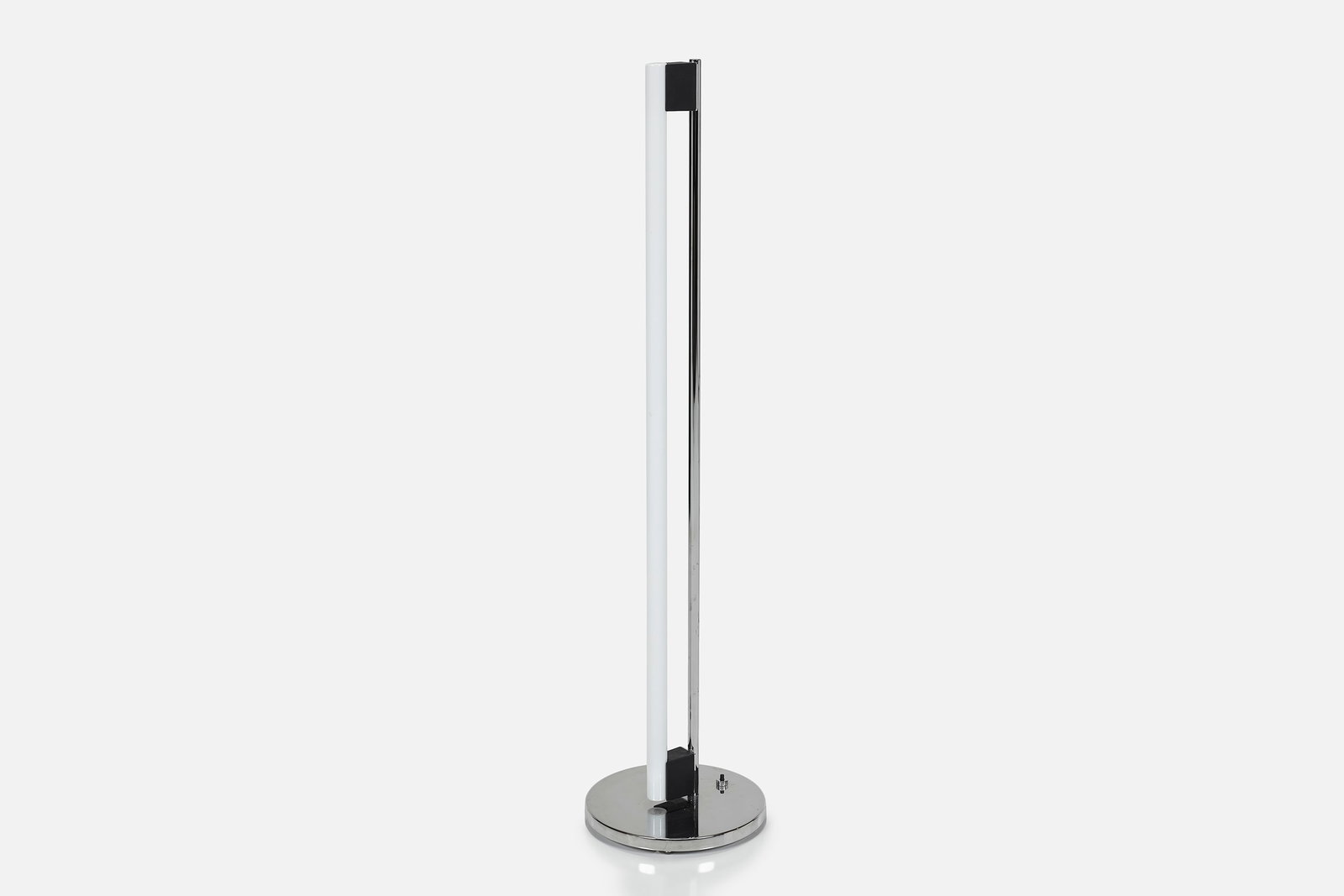 Eileen Gray, Tube Floor Light (1 of 11)
