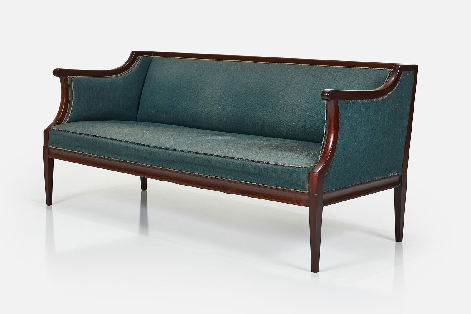 Frits Henningsen, Sofa (1 of 13)