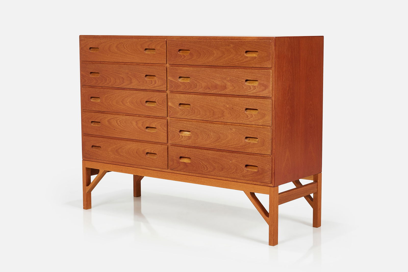 Borge Mogensen, Ten-Drawer Dresser (1 of 13)