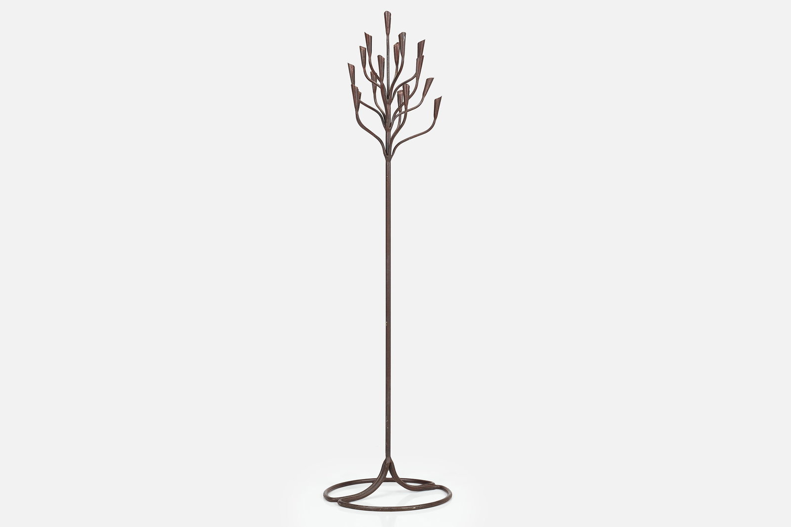 Gregory Litsios, Standing Candelabra (1 of 8)