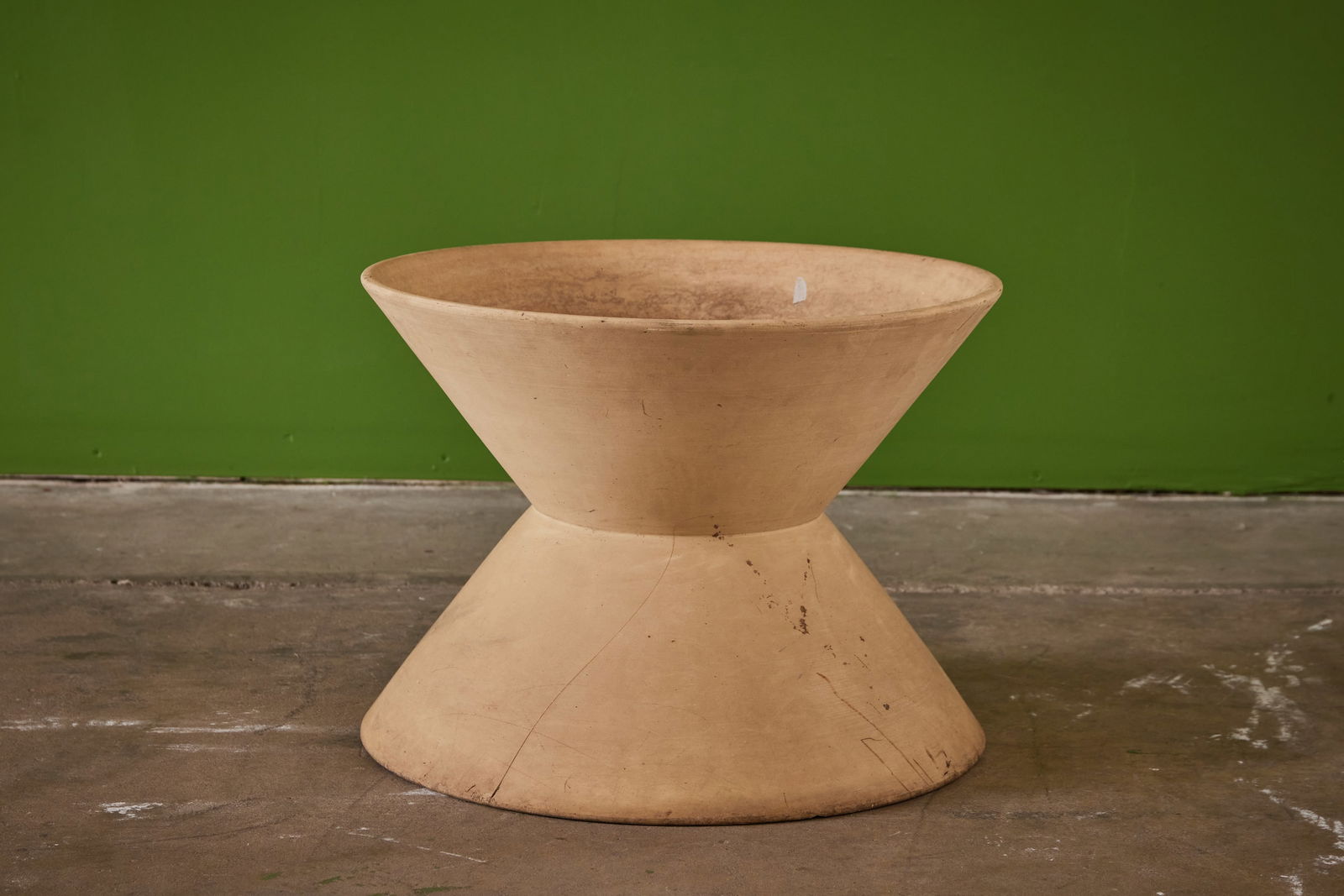 LaGardo Tackett, Low 'Double Cone' Planter (1 of 10)