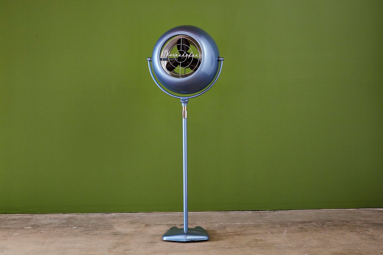 Vornado, Floor Fan (1 of 14)