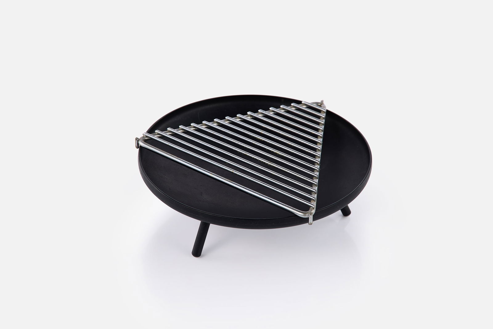 Stan Hawk + R. Coelho-Cordoza, Ashtray (1 of 9)