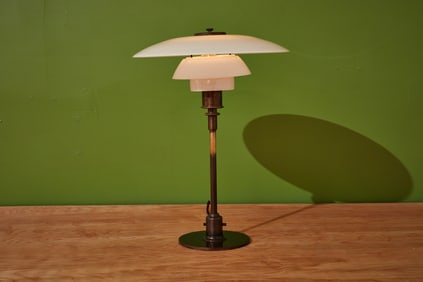 Poul Henningsen, Early PH 4/3 Table Lamp