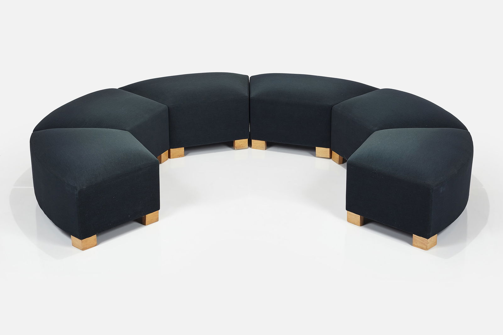 Roy McMakin, Sectional Bench (6) (1 of 20)