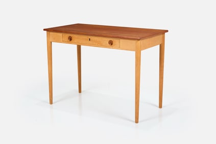 Hans J. Wegner, Writing Desk