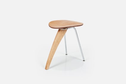 Isamu Noguchi, Model IN-22 'Rudder' Stool