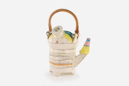 Studio Craft, Teapot