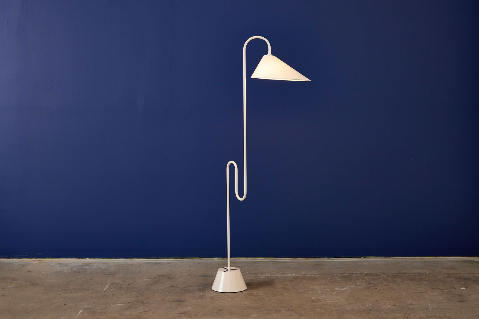 Eileen Gray, 'Roattino' Floor Lamp (1 of 12)
