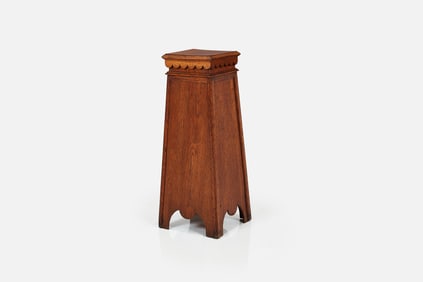 Arts + Crafts, Pedestal
