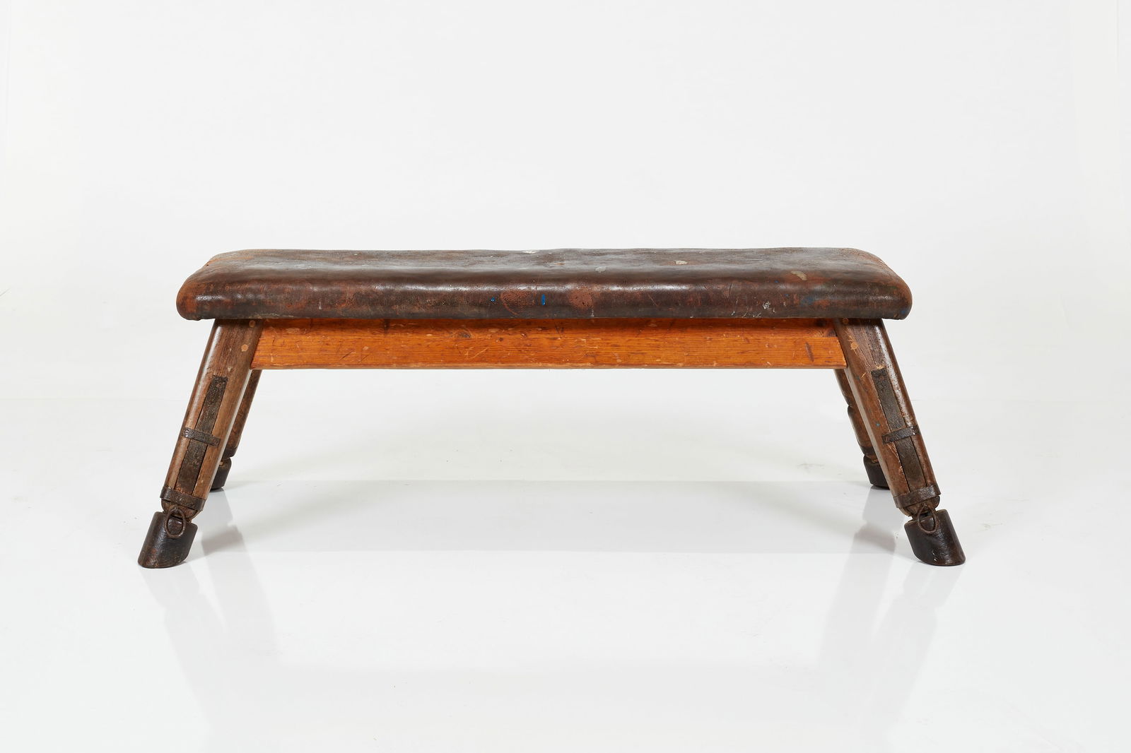 Belgian, Gym Bench (1 of 11)