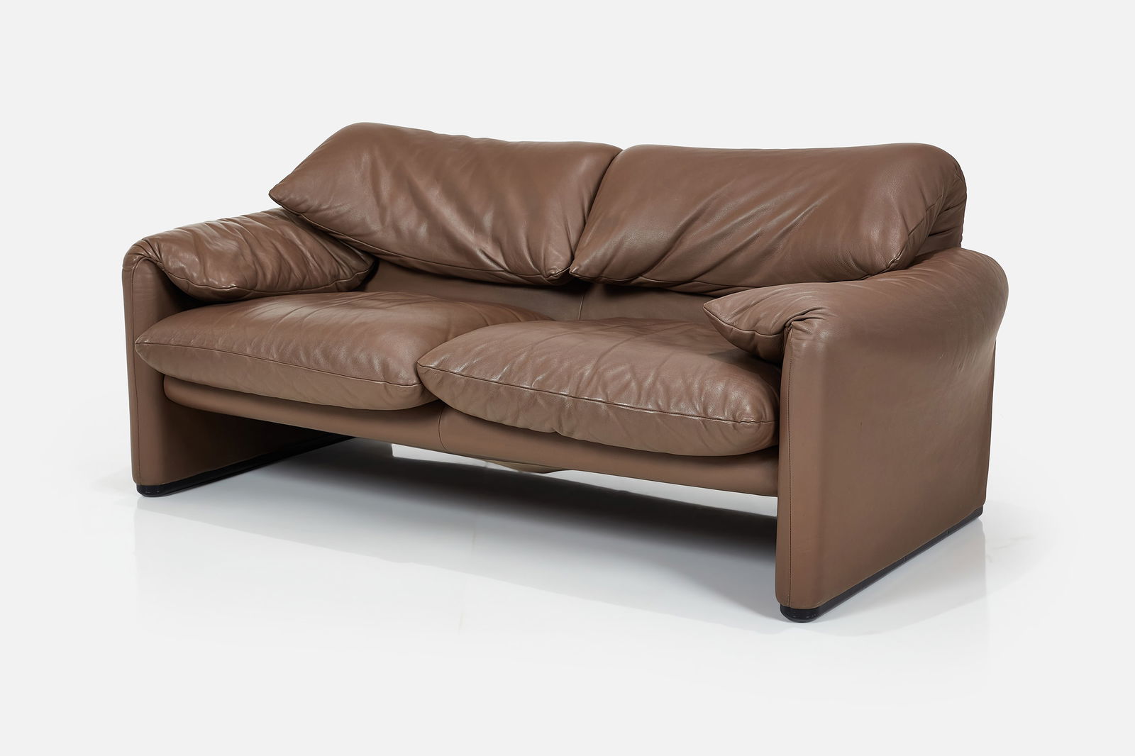 Vico Magistretti, 'Maralunga' Settee (1 of 10)