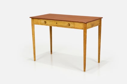 Hans J. Wegner, Writing Desk